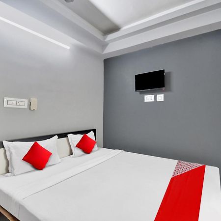 Super Hotel O Royal Empire Kolkata Exterior photo