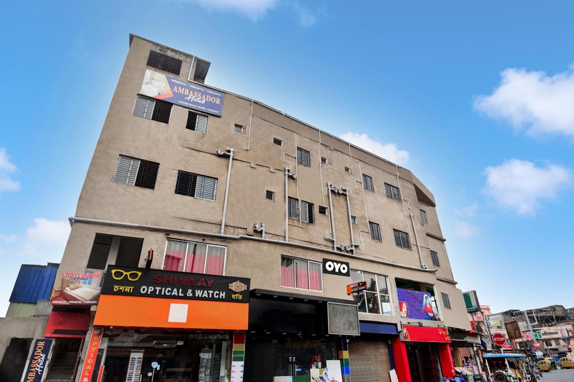 Super Hotel O Royal Empire Kolkata Exterior photo
